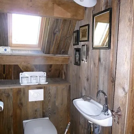 別荘 Rouge Eglantine