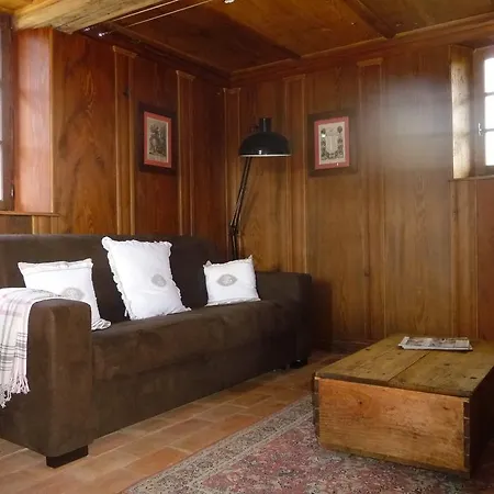 Rouge Eglantine Semesterbostad